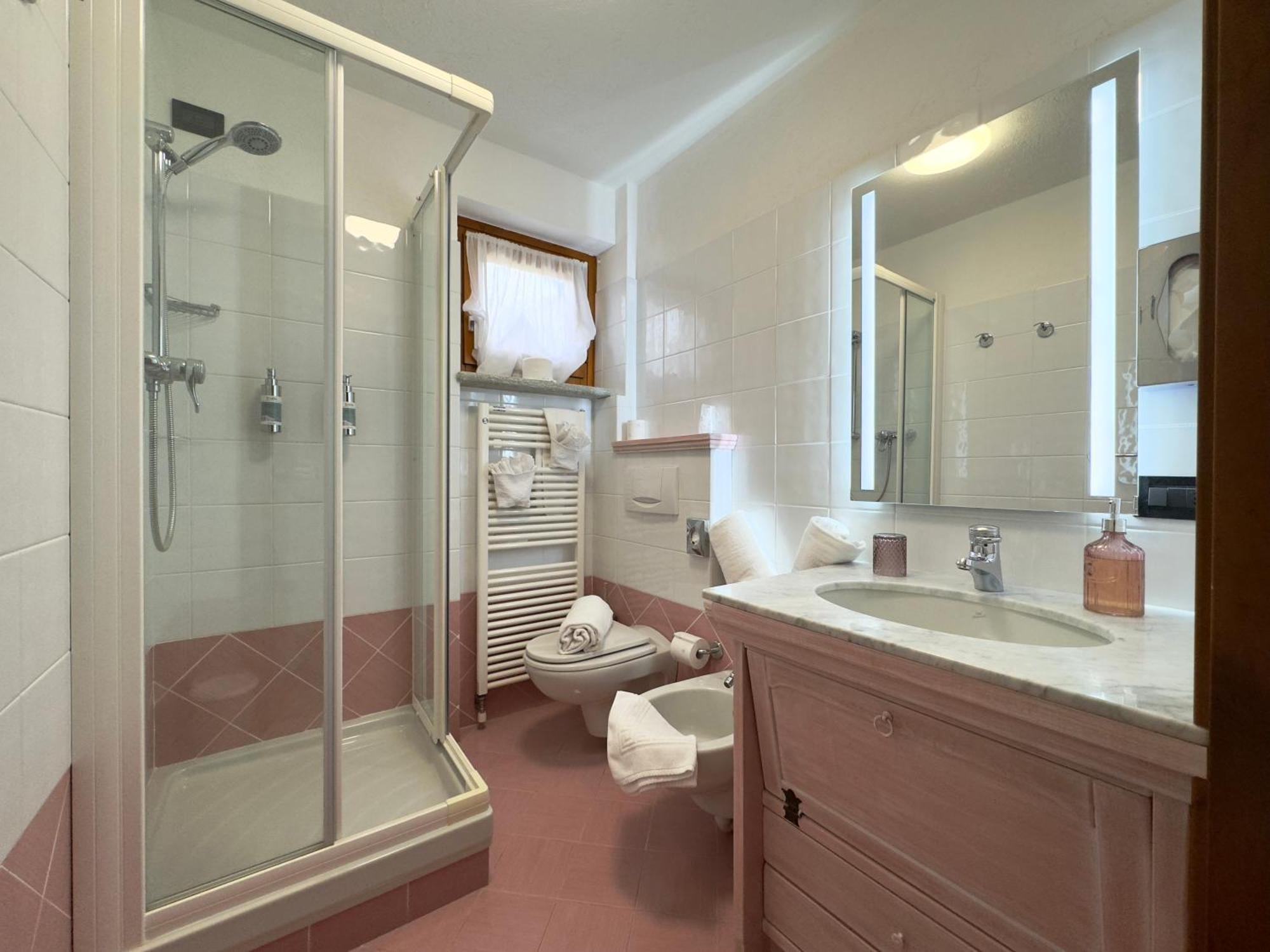 Hotel Le Bouquet - Adults Only Cogne Buitenkant foto